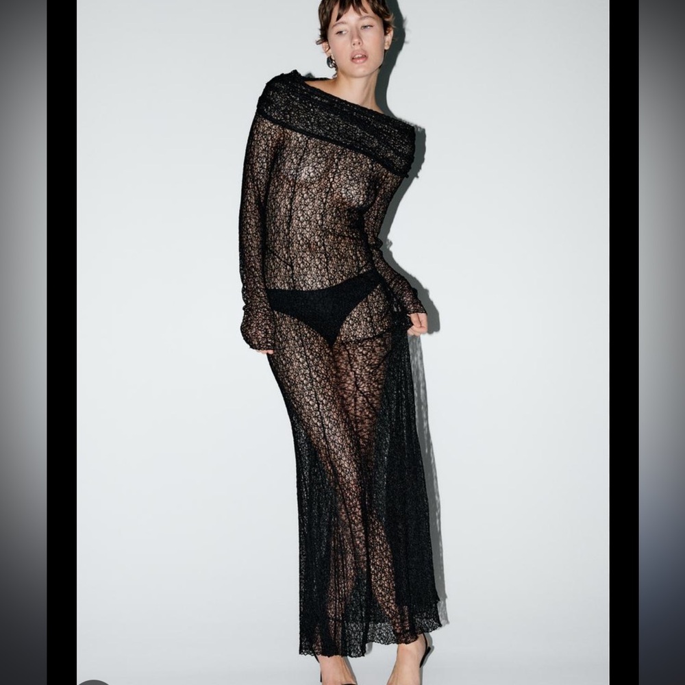 Zara off the shoulder lace dress worn once size M